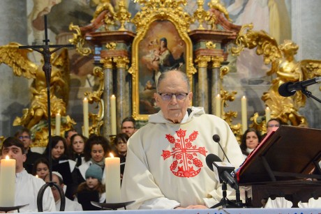 „...hűséges az, aki az ígéretet tette” - Előd atya gyémántmiséje a ciszterci templomban